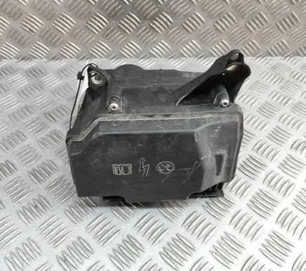 Mercedes-Benz E W213 Fuse box set A2055402428 A2135400124