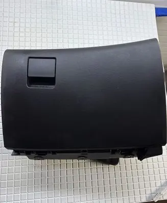 Opel Insignia A Glove box 898769564 1014668