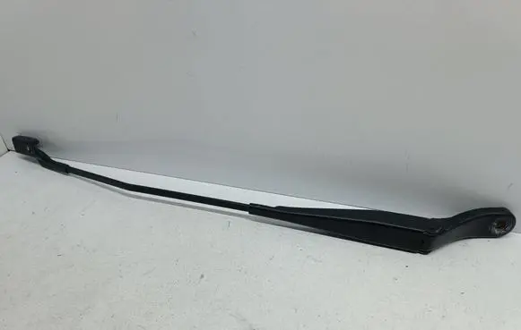 Citroen Berlingo Front wiper blade arm 9682974380