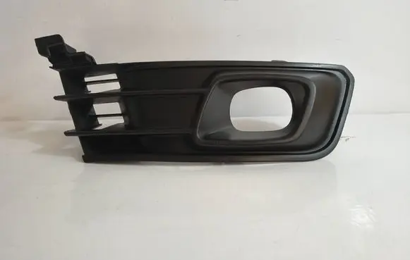 Renault Captur Front fog light trim/grill 261A26931Rautoas2 261A26931R
