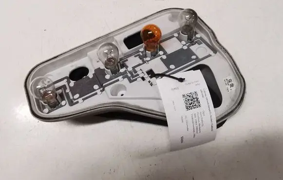 Opel Astra H Tail light bulb cover holder 417046 417042