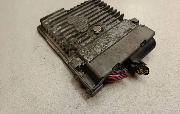 Volkswagen Jetta VI Engine control unit/module 03L906023MQ 03L907425C 5WP42696AA