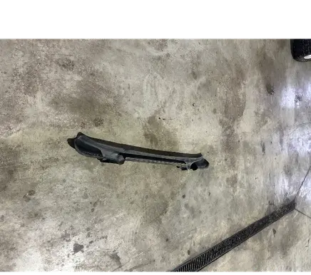 Mercedes-Benz E W212 Other trunk/boot trim element A2126902130
