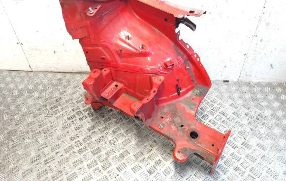 Audi Q3 8U Front side member 