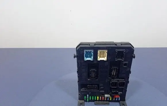Citroen C4 I Other control units/modules 9660105980