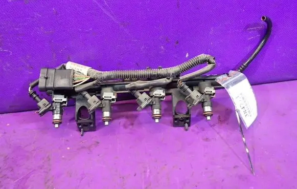 Renault Thalia I Fuel main line pipe 8200367230