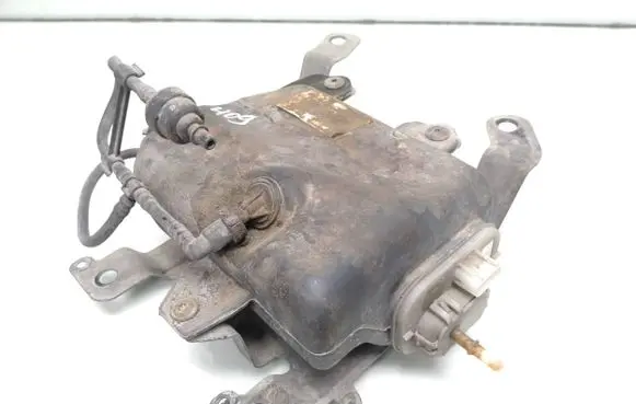 Volvo V70 AdBlue liquid reservoir 3M519C103AL
