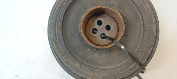 BMW 3 E90 E91 Crankshaft pulley 7800385