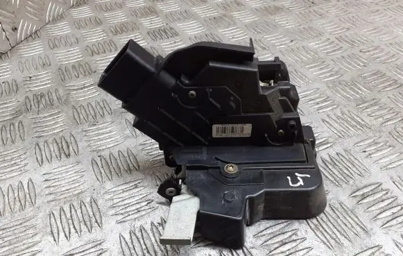 Ford Focus Rear door lock 4M5AR26413BB