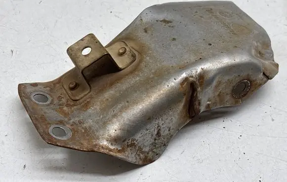 Exhaust heat shield