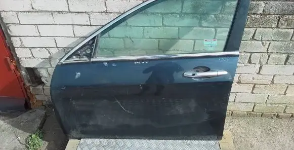 Honda Accord Front door