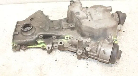 Volkswagen Golf V Timing chain cover 03C109211AL