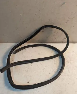 BMW 1 E81 E87 Rubber seal rear door 