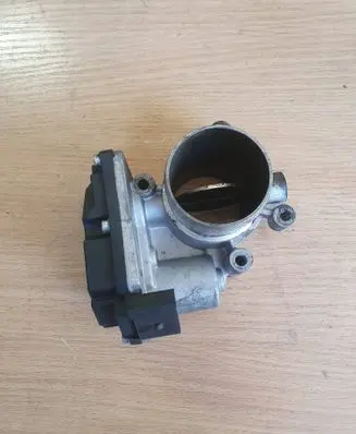 BMW 7 E65 E66 Throttle valve