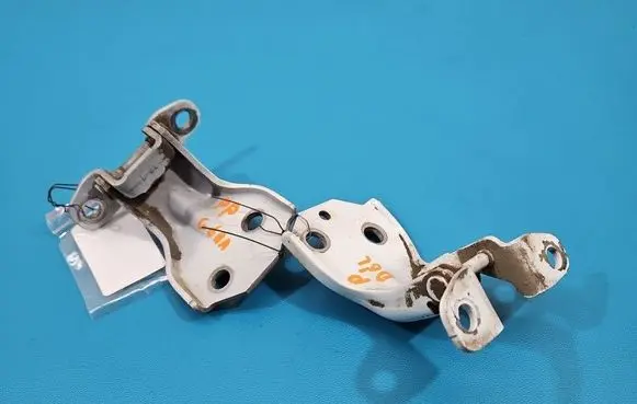 Isuzu D-Max Front door hinge set IMPRK1535512