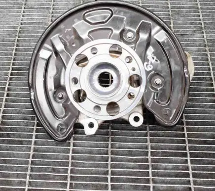 Mercedes-Benz GLC X253 C253 Rear wheel hub