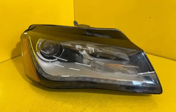 Audi A8 S8 D4 4H Headlight/headlamp 4H0941030