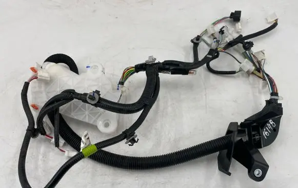 Toyota Prius Prime Rear door wiring loom 8215408220