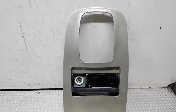 Ashtray (front)