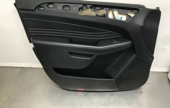 Mercedes-Benz ML W166 Front door card panel trim