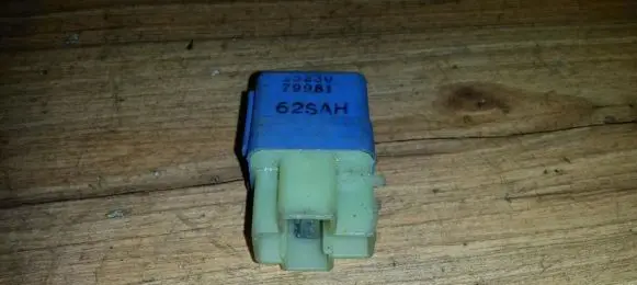 Nissan Primera Other relay 2523079981 62sah