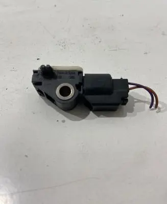 Volvo XC70 Airbag deployment crash/impact sensor 31264395
