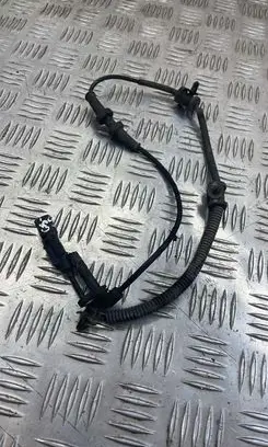 Opel Insignia A ABS brake wheel speed sensor