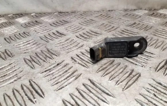 Mini One - Cooper Coupe R56 Air pressure sensor 0261230253 7599907