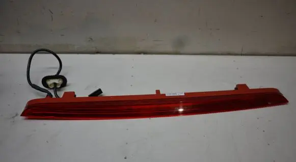 Audi A3 S3 8V Third/center stoplight 8V0945097B