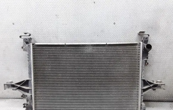 Volvo V70 Coolant radiator