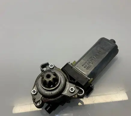 Mercedes-Benz CLS C219 Seat adjustment motor 0390203002
