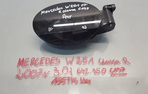 Mercedes-Benz R W251 Seat belt height adjuster 
