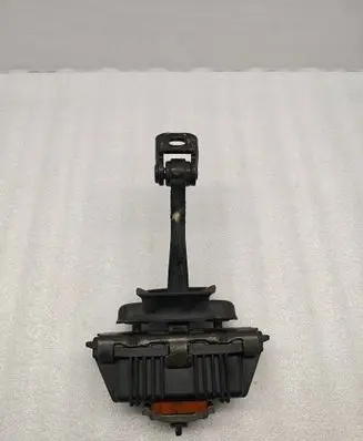BMW 3 E90 E91 Front door check strap stopper 7060189