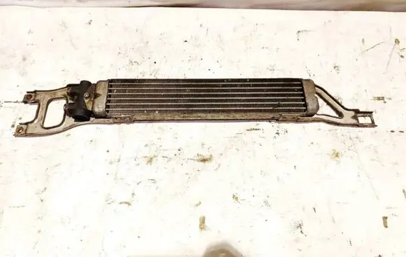 Engine oil radiator