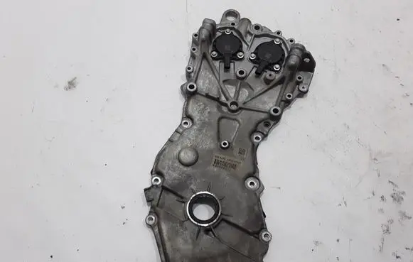 Dacia Duster II Timing chain cover 100014301R