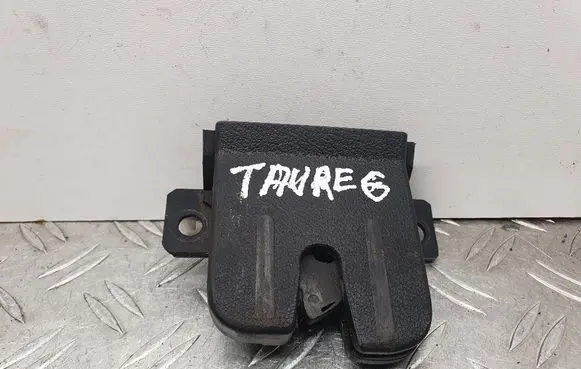 Volkswagen Touareg I Tailgate/trunk/boot lock/catch/latch 7L6827505