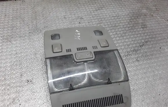 Audi A4 S4 B6 8E 8H Front seat light 8E0947565