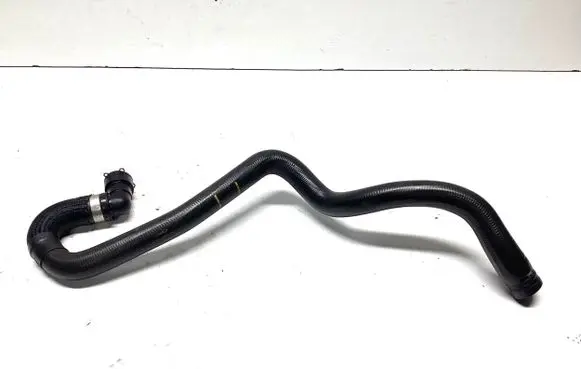 Land Rover Freelander 2 - LR2 Engine coolant pipe/hose 6G918274PG