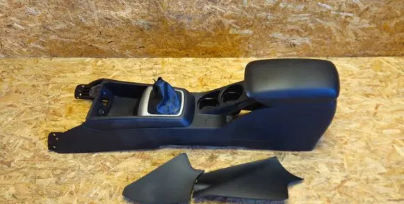 KIA Ceed Armrest 846111H100 BSW023244 847961H000