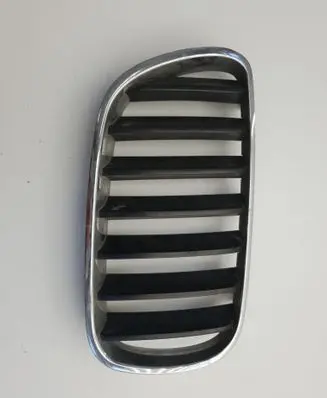 BMW X3 E83 Front grill 3420088 51113420088
