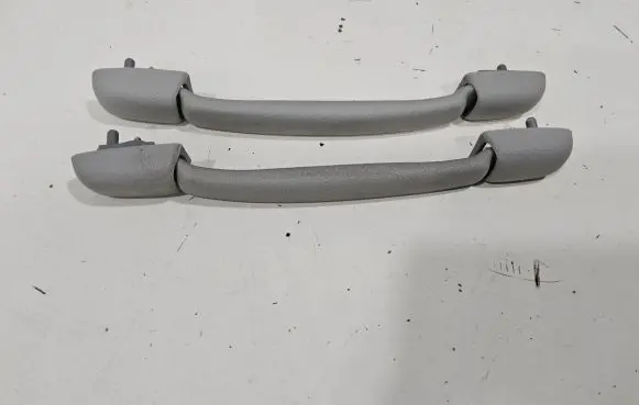 Suzuki Grand Vitara II Front interior roof grab handle 7641065J00 76410-65J00