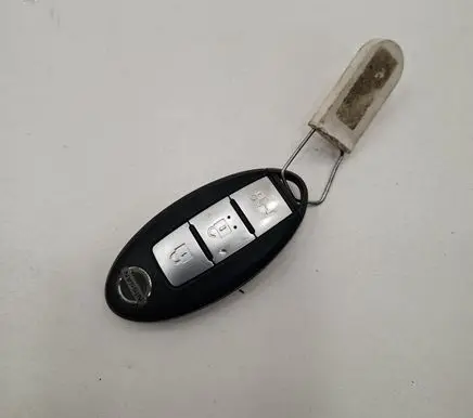 Nissan Leaf II (ZE1) Ignition key/card 