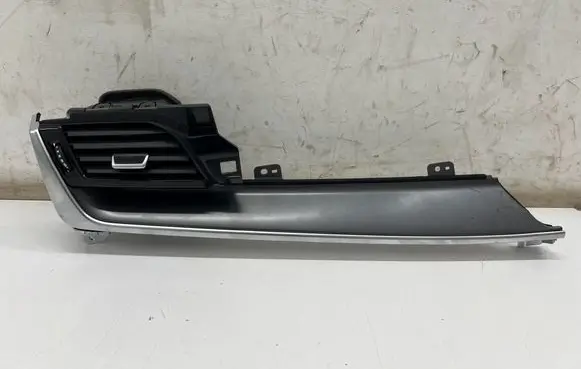 Dashboard side air vent grill/cover trim