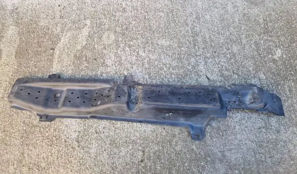 Ford Mustang V Side bottom protection 4R339E313AD 4R339E313