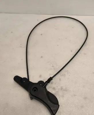 BMW 3 E90 E91 Engine bonnet (hood) release handle 7071707 107021
