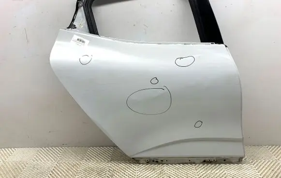 Renault Clio V Rear door DV369