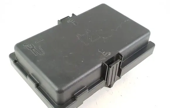 Chrysler Pacifica Fuse module 68491076AB