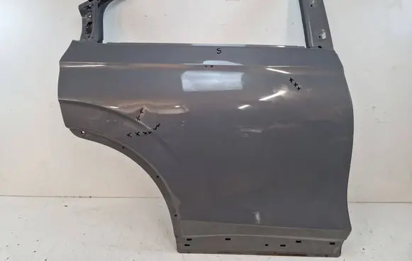 Honda HR-V Rear door