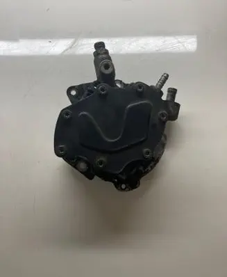 Volkswagen Transporter - Caravelle T5 Fuel injection high pressure pump 070145209H
