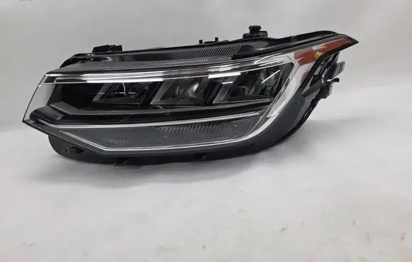 Volkswagen Tiguan Headlight/headlamp 5NB941035G